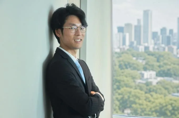平野 義明(Director)